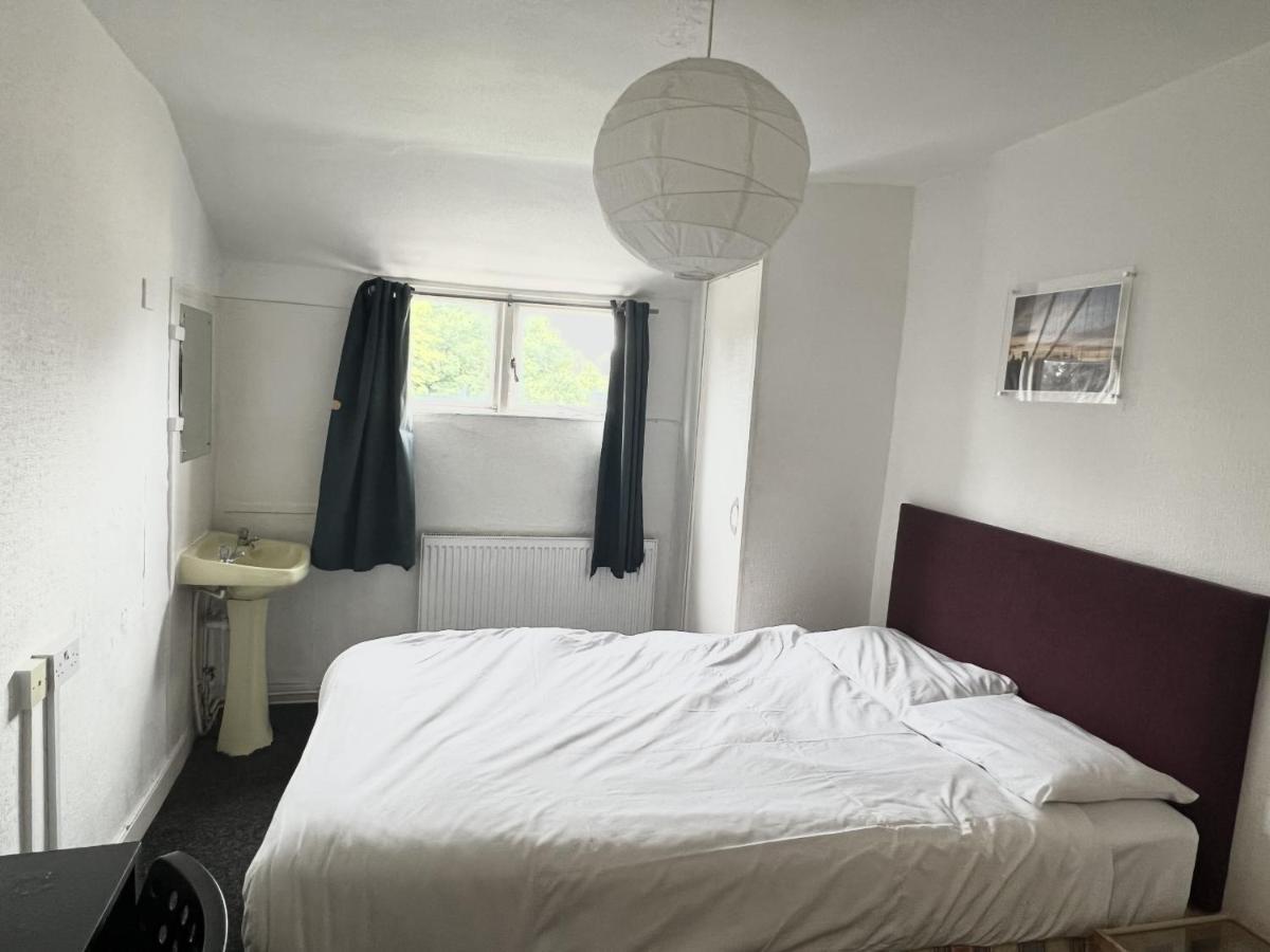 Westbourne Place Rooms - By Clifton Short Lets Bristol Room photo
